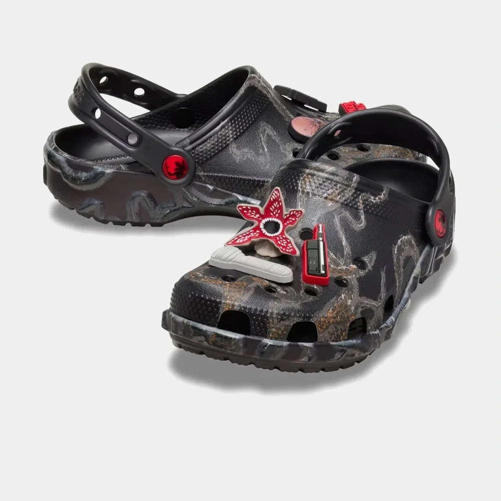 NWT Stranger Things x Crocs Classic Clog “The Upside Down”